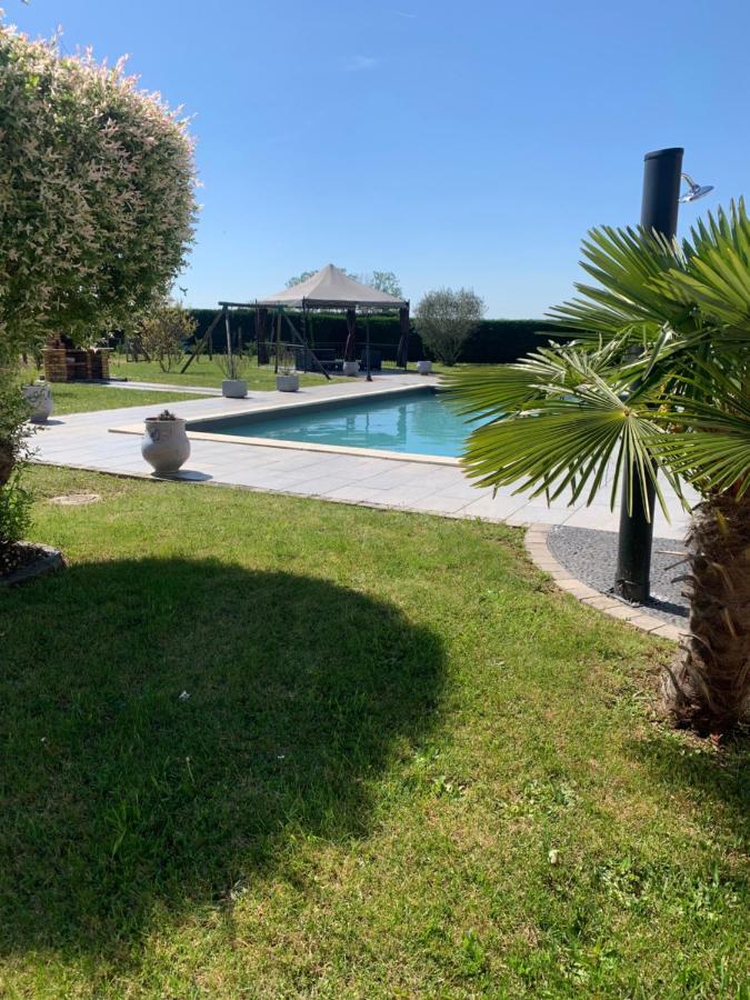 Studio Independant Avec Piscine Et Jardin L'Abergement-Sainte-Colombe Extérieur photo